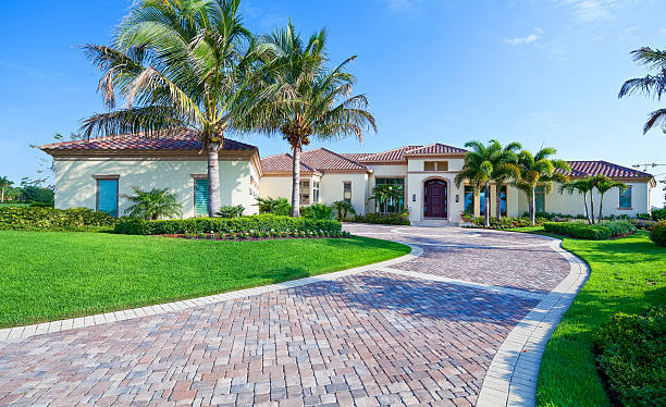 Best Decorative Driveway Pavers  in Combe, LA