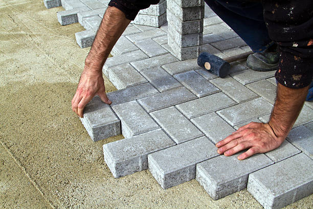 Best Driveway Pavers Contractor  in Combe, LA